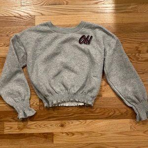Cropped ruffle sweatshirt
